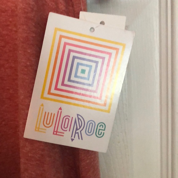 LulaRoe Perfect T - Picture 2 of 3
